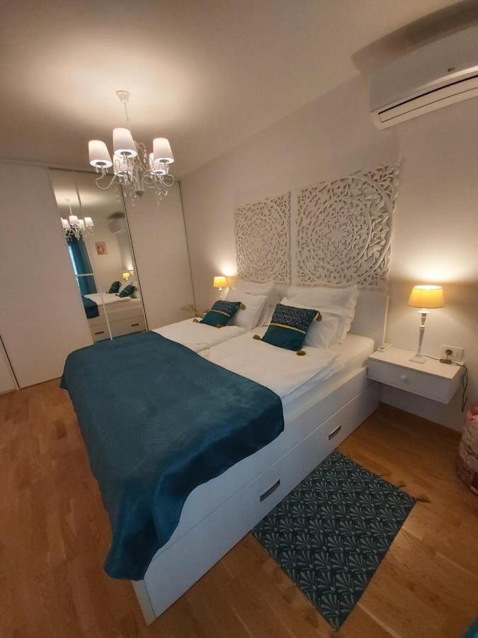 Beachfront Fontana 20 Budva Luaran gambar