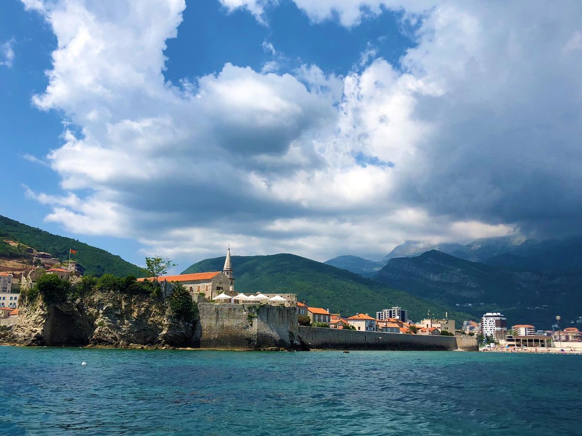 Beachfront Fontana 20 Budva Luaran gambar